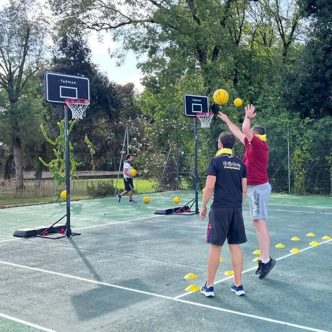 Séminaire Team Building Bretagne cohésion jeux olympiques basketball JO 2024