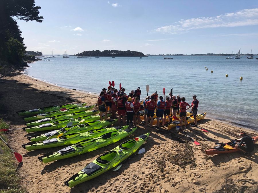 Séminaire Team Building Bretagne cohésion Balade Kayak Quiberon
